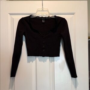 Forever 21 Black Ribbed Lace-Trim Cropped Button Top